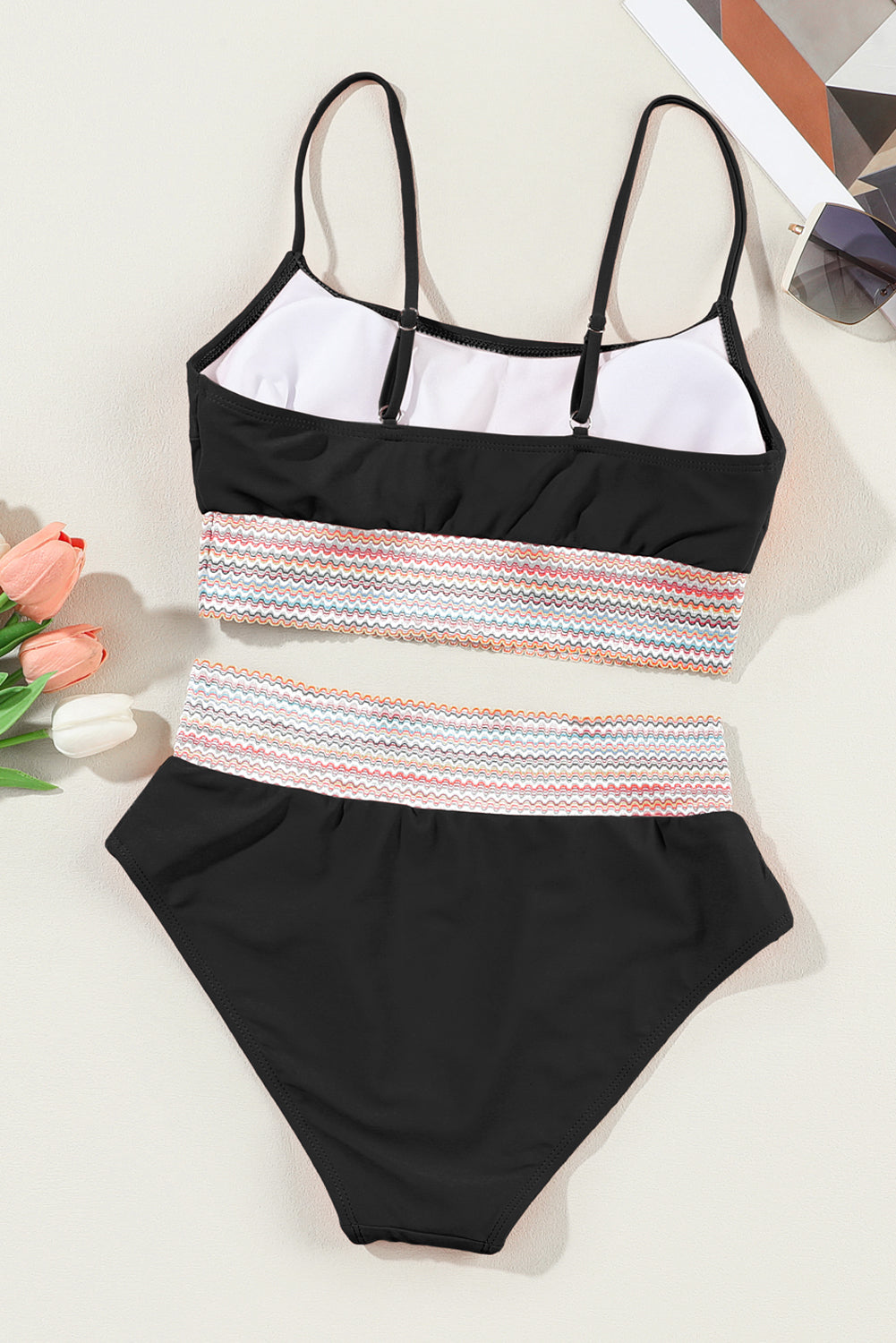 Bikini-Set mit Spaghettiträgern und hoher Taille und Patchwork-Muster in Rosa