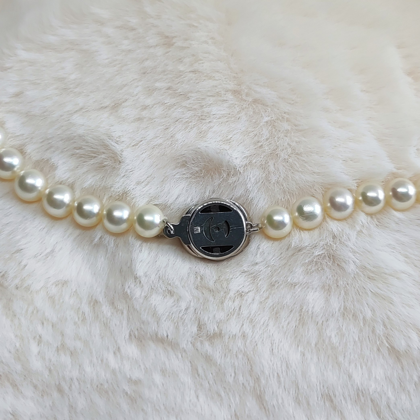 TASAKI Perlenkette