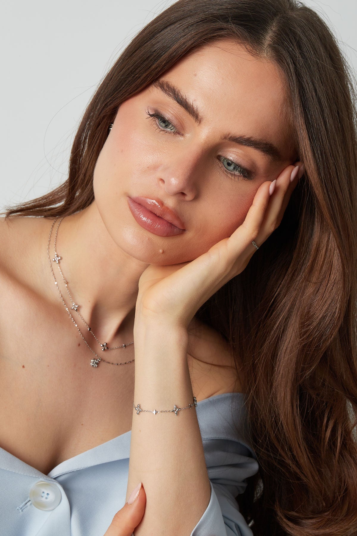 Elegant All-Fit Flower Charm Bracelet