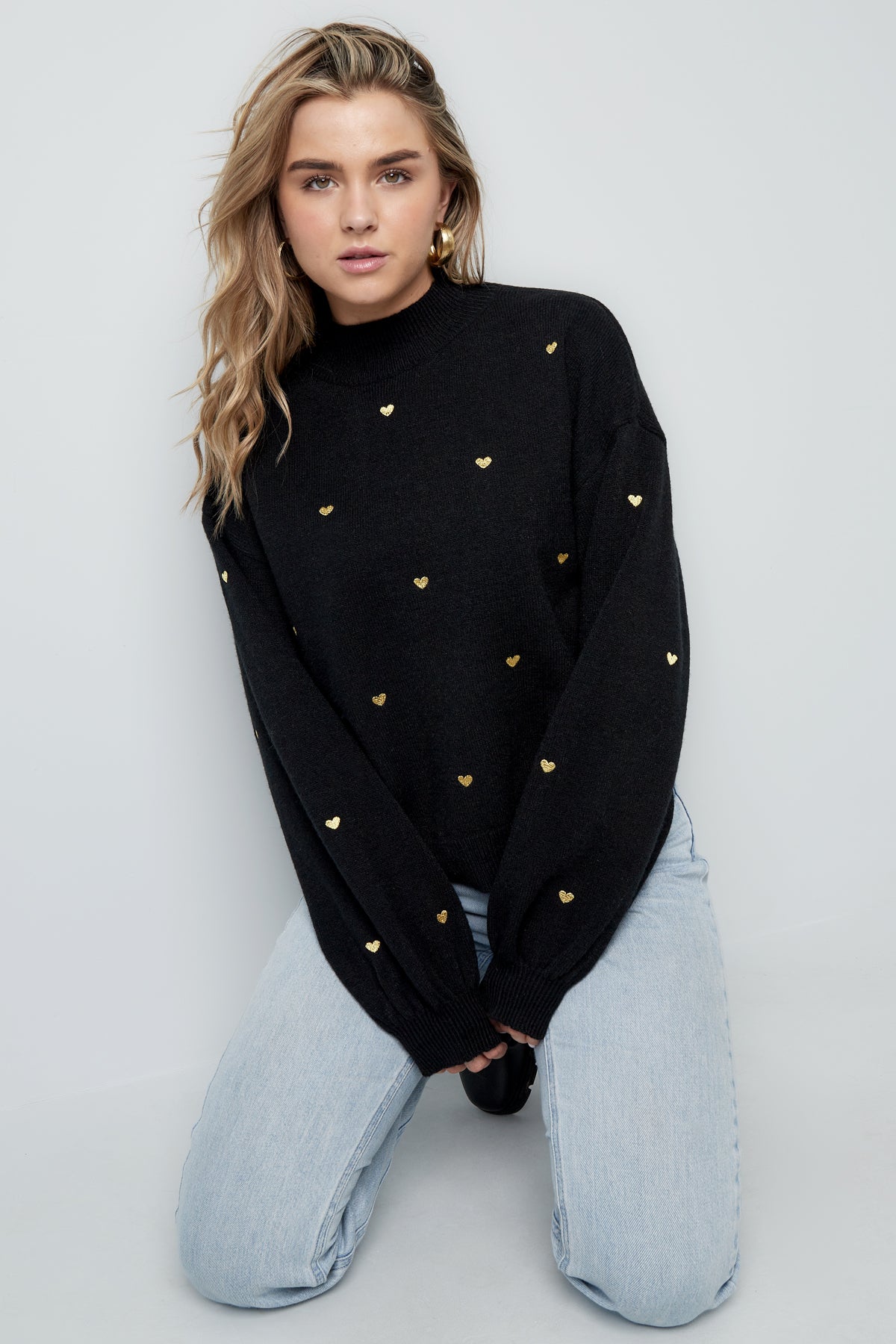 Soft Acrylic Heart Knit Sweater for Fall Winter