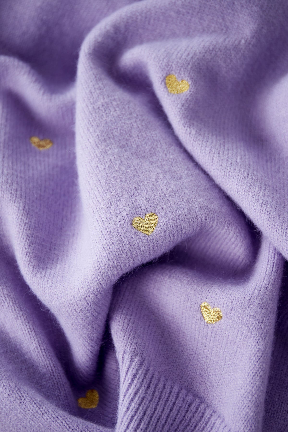 Soft Acrylic Heart Knit Sweater for Fall Winter