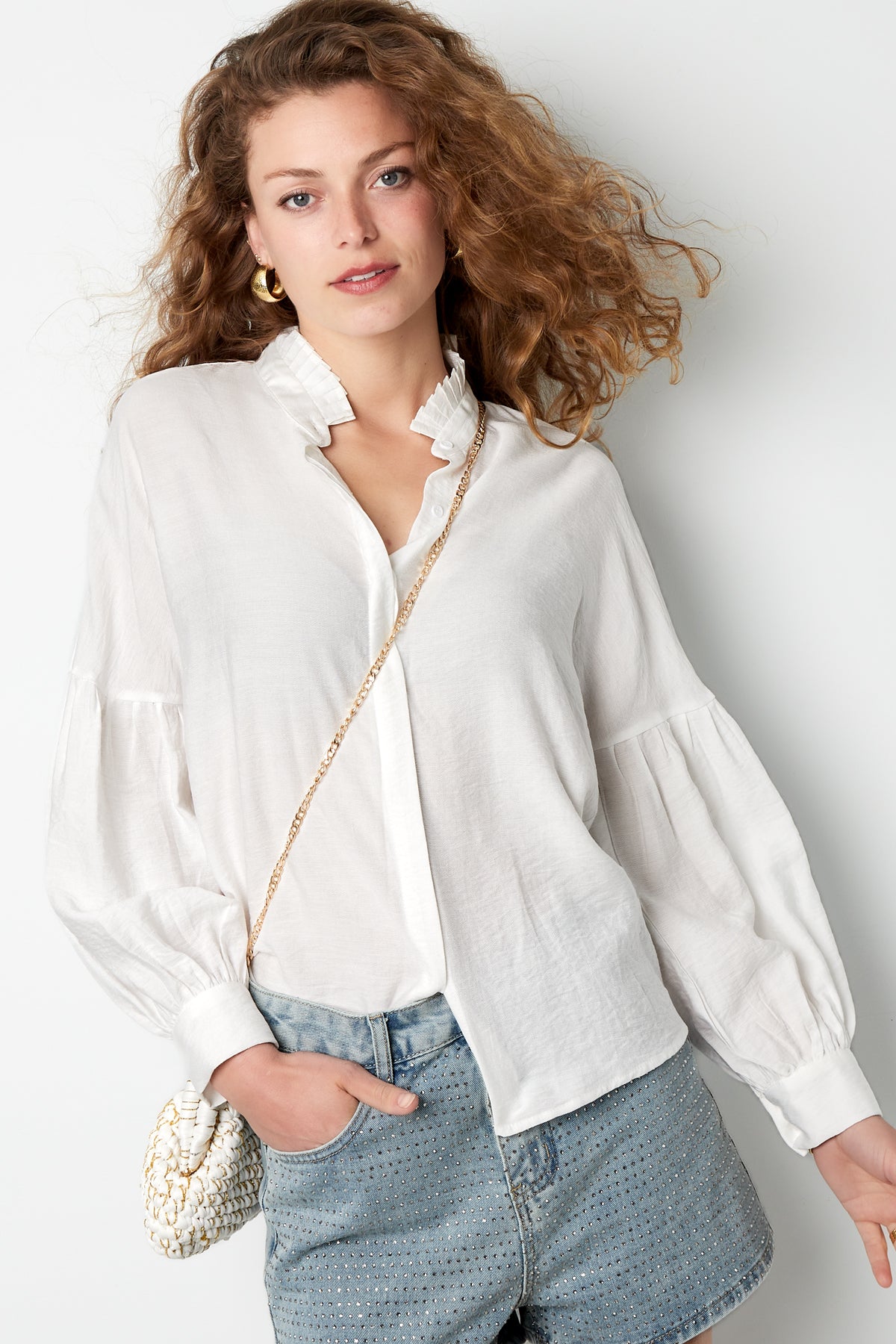 Elegant Spring Blouse in Pink and White