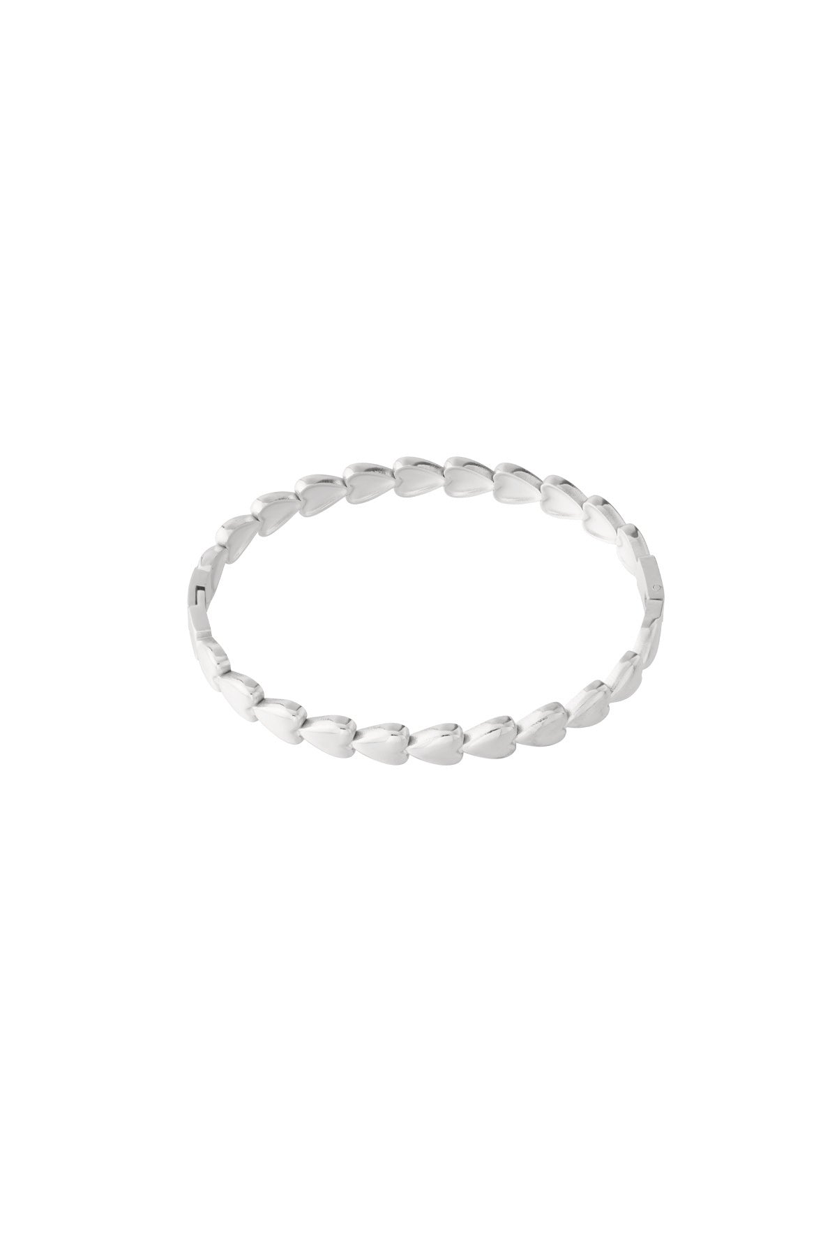 Elegant Heart Bangle for Everyday Glamour