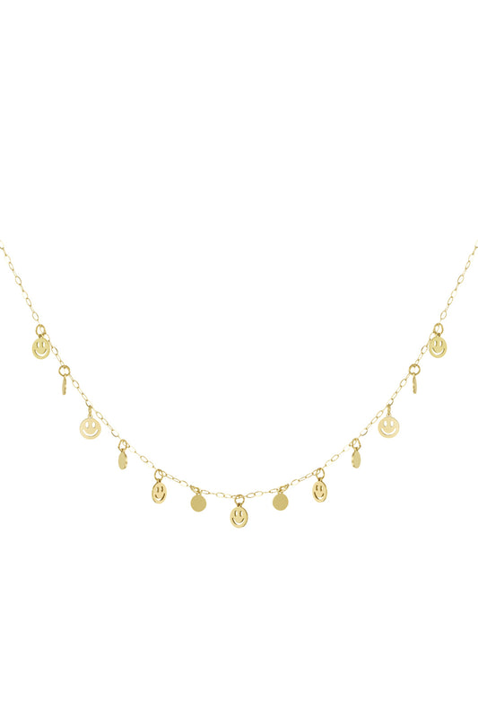 Stylish Smiling Face Pendant Necklace for Everyday Wear
