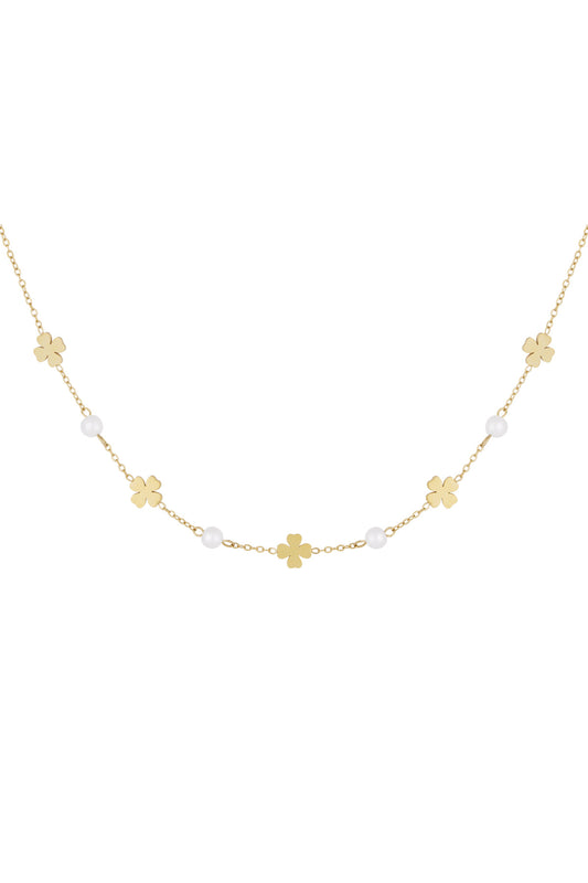 Elegant Clover Pendant Necklace for Everyday Wear