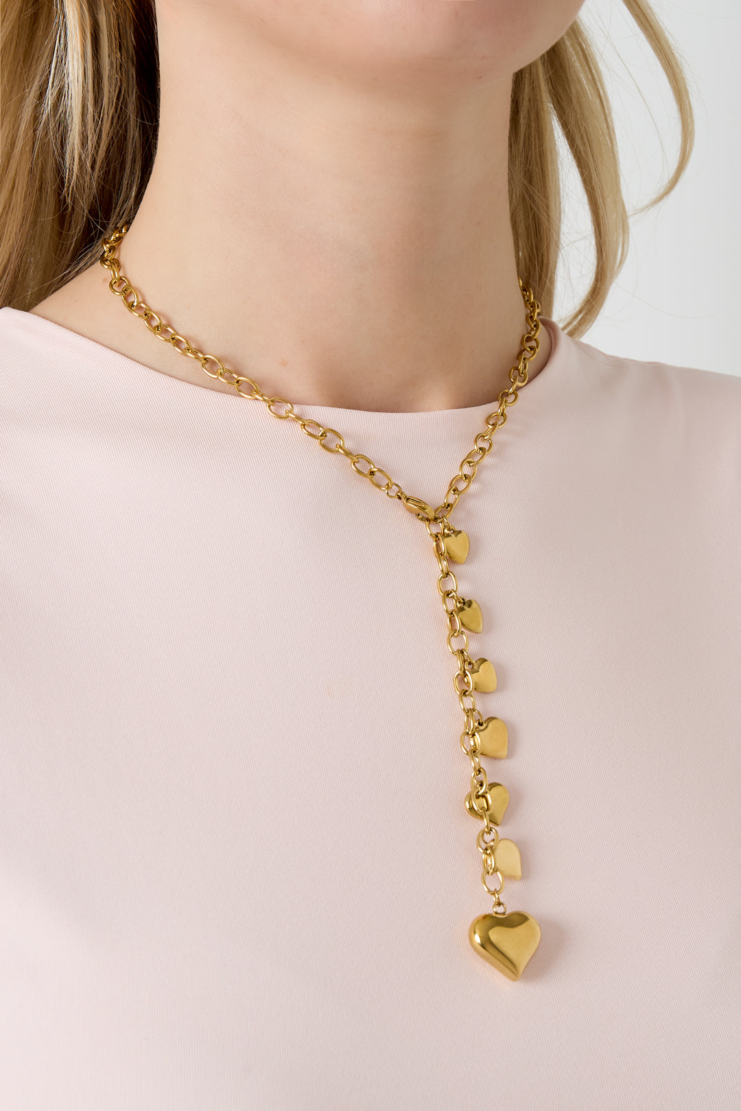 Elegant Gold Heart Pendant Necklace for Daily Wear