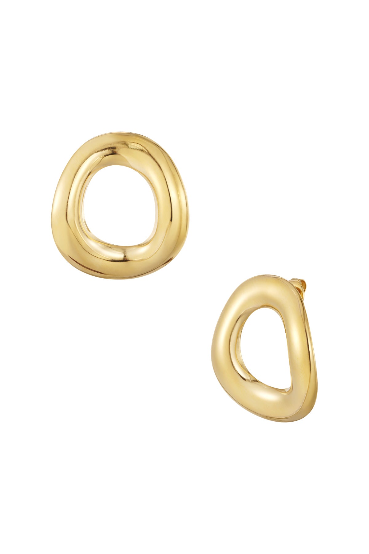 Stylish Circle Stud Earrings for Everyday Wear