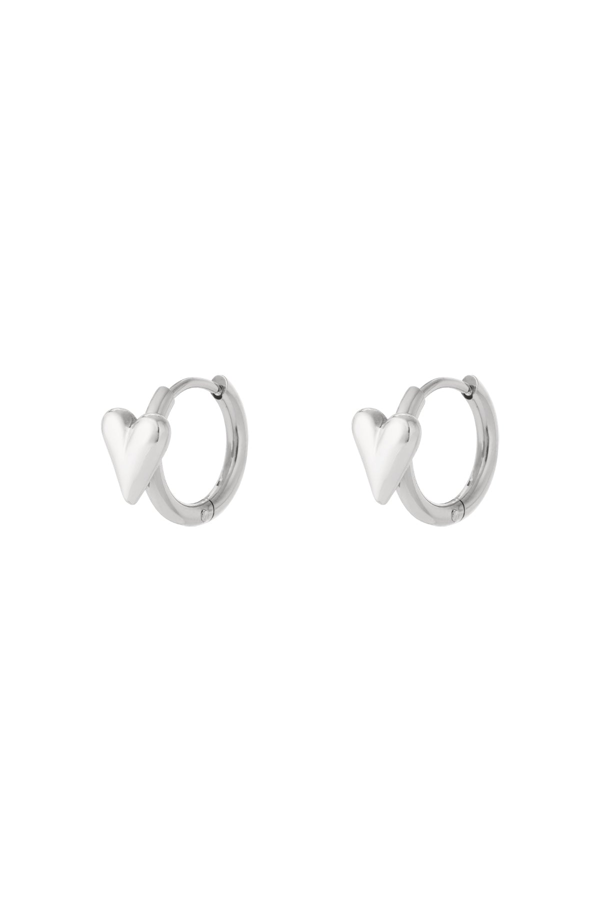 Elegant Heart-Shaped Hoop Earrings for Daily Wear