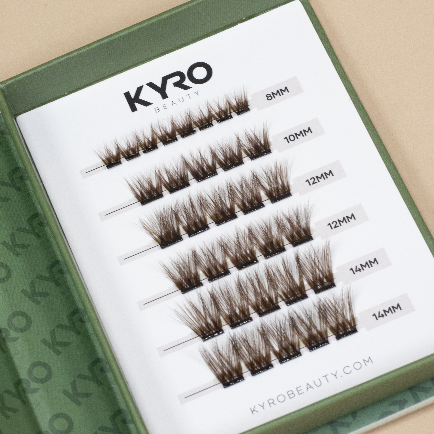 Pre-Glued Whispy Medium - Press-On Lashes (Brown)