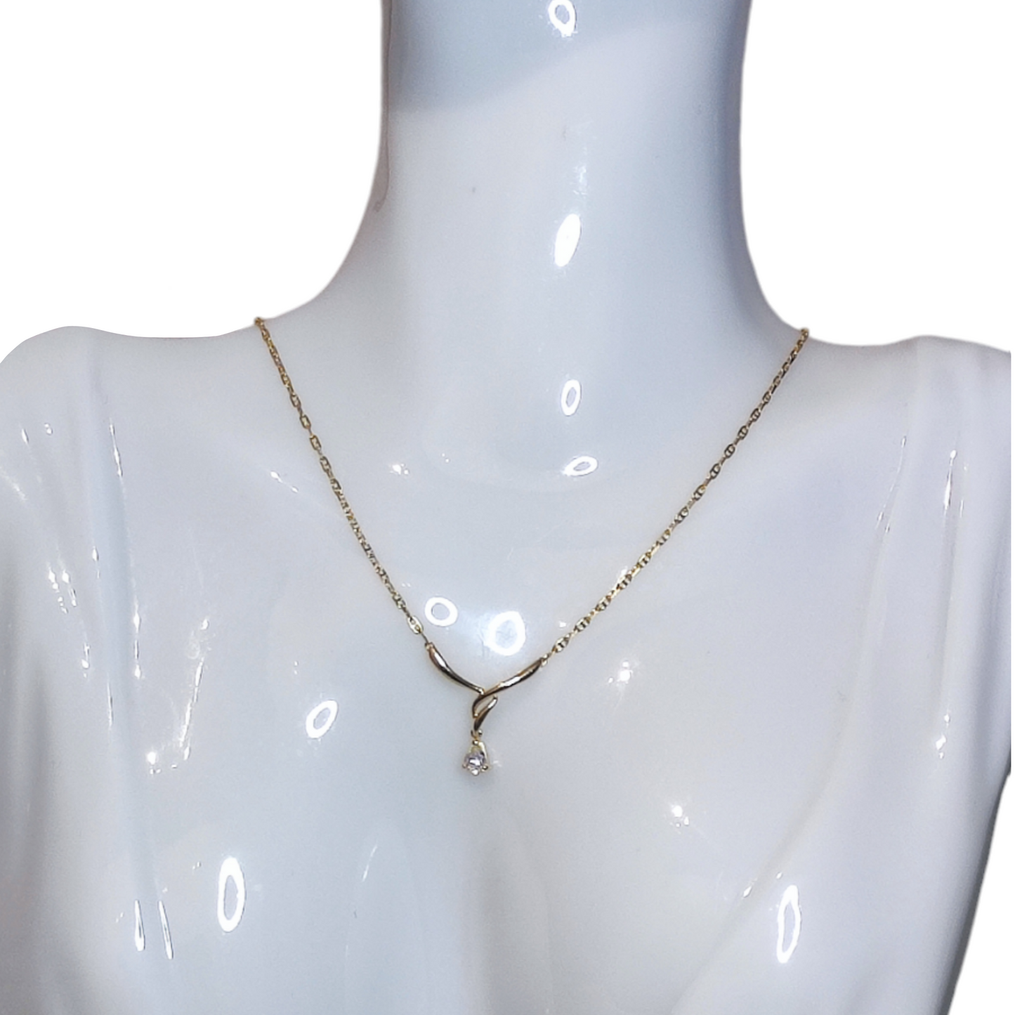 TASAKI 18K Gold Diamond Necklace