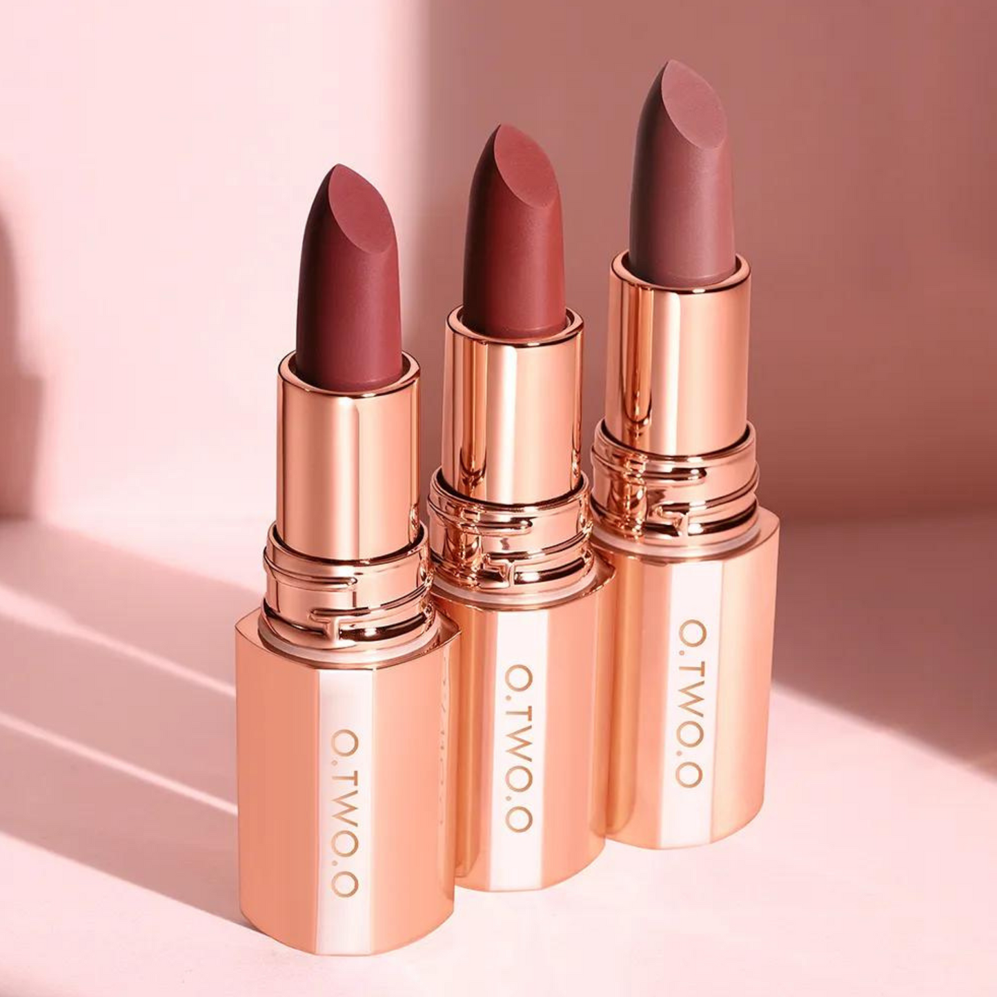 O.TWO.O Matte Waterproof Lipstick