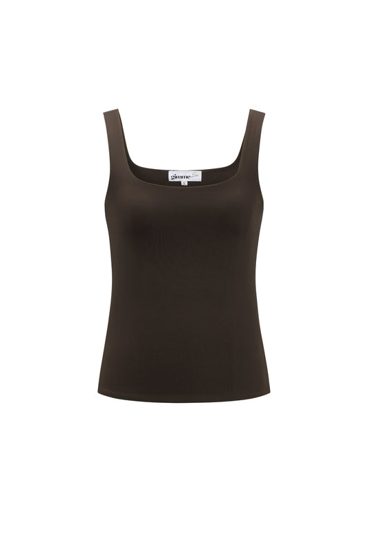 Elegant Sleeveless Knit Top for All Seasons