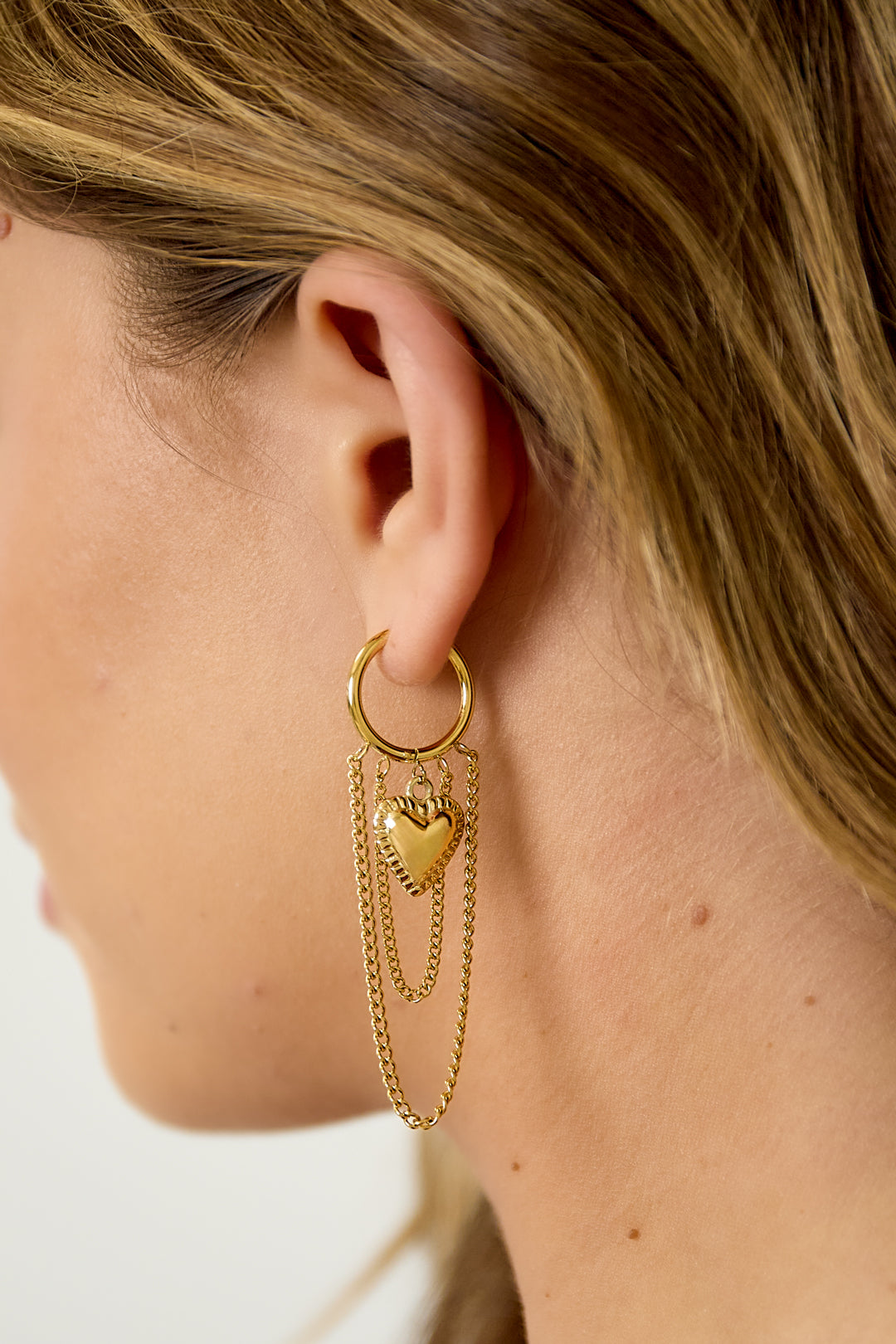 Elegant Gold Heart Dangle Earrings for Women