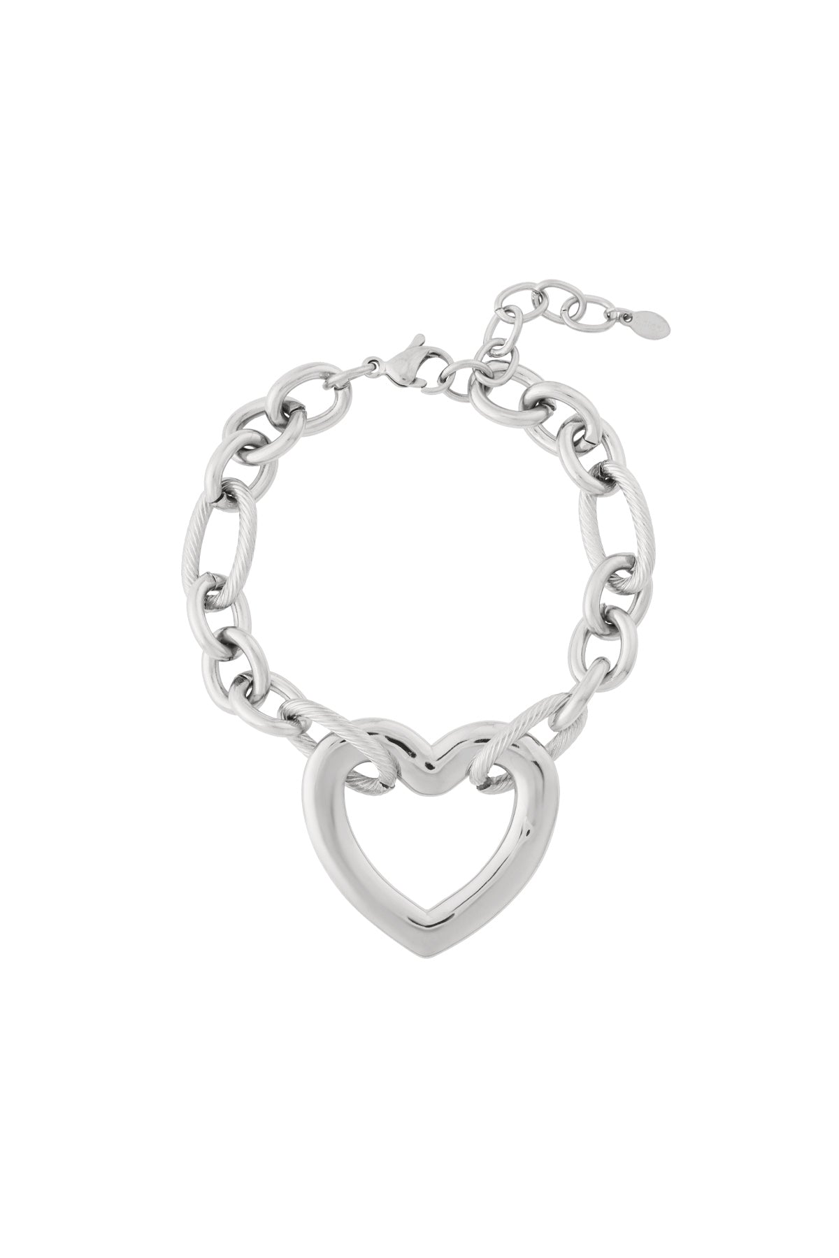 Elegant Heart Charm Bracelet for Everyday Wear