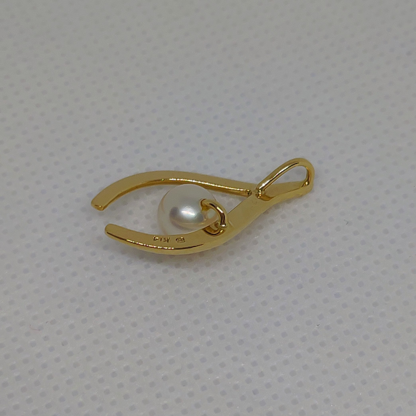 MIKIMOTO Pendant