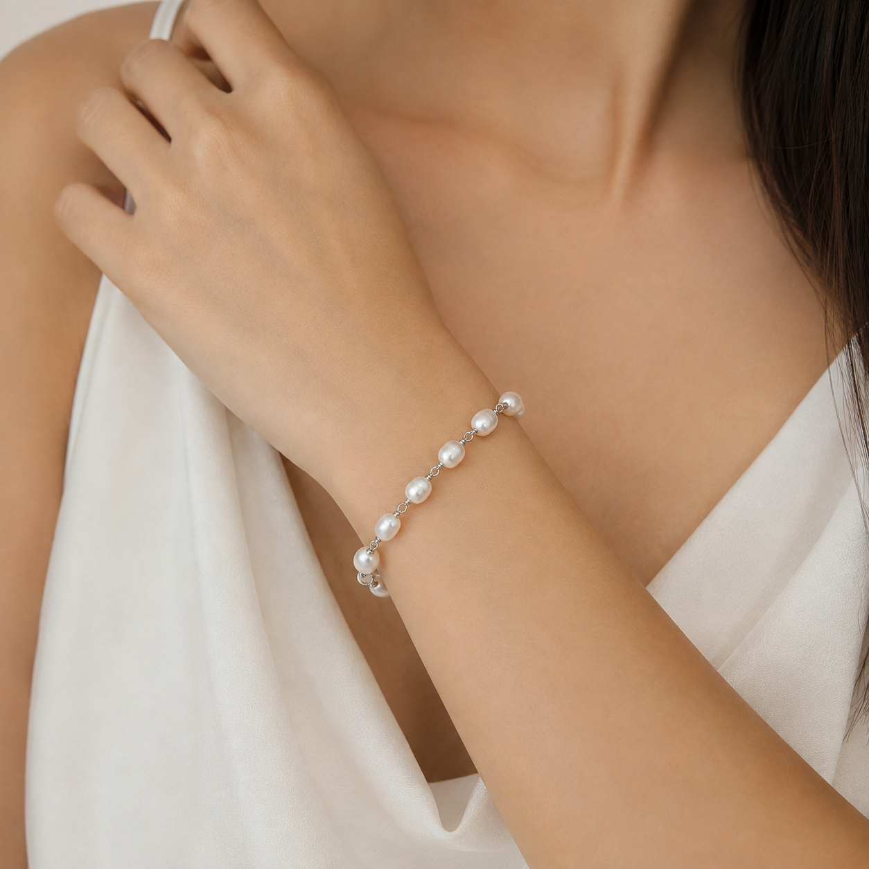 Sarah Pearl Bracelet