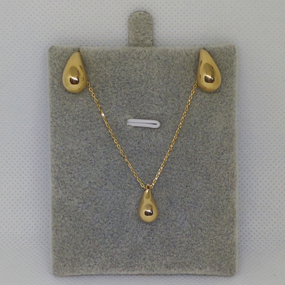 18K | 750 Teardrop Set