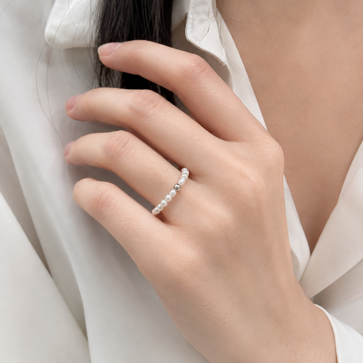 Natural freshwater pearls ring