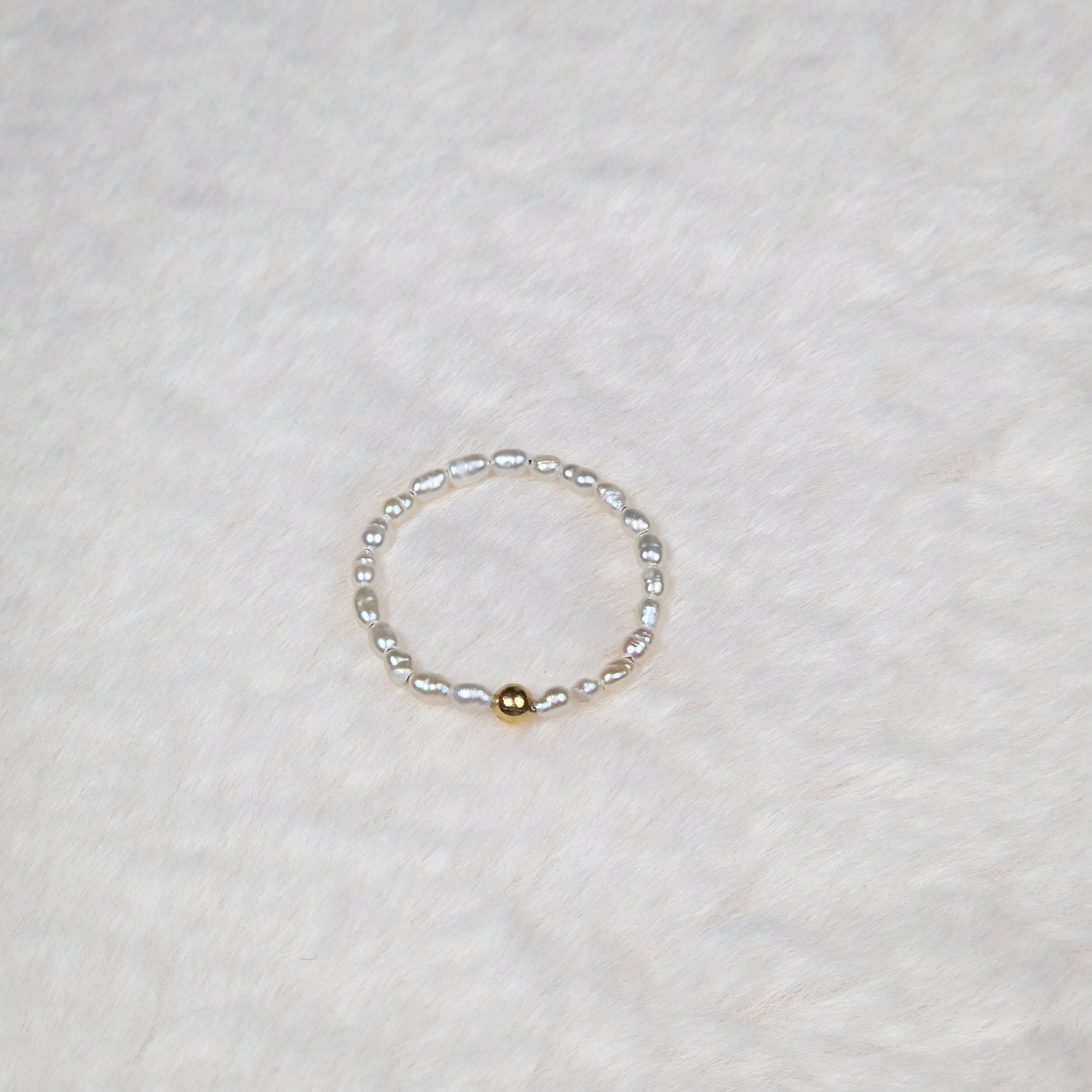 Natural freshwater pearls ring