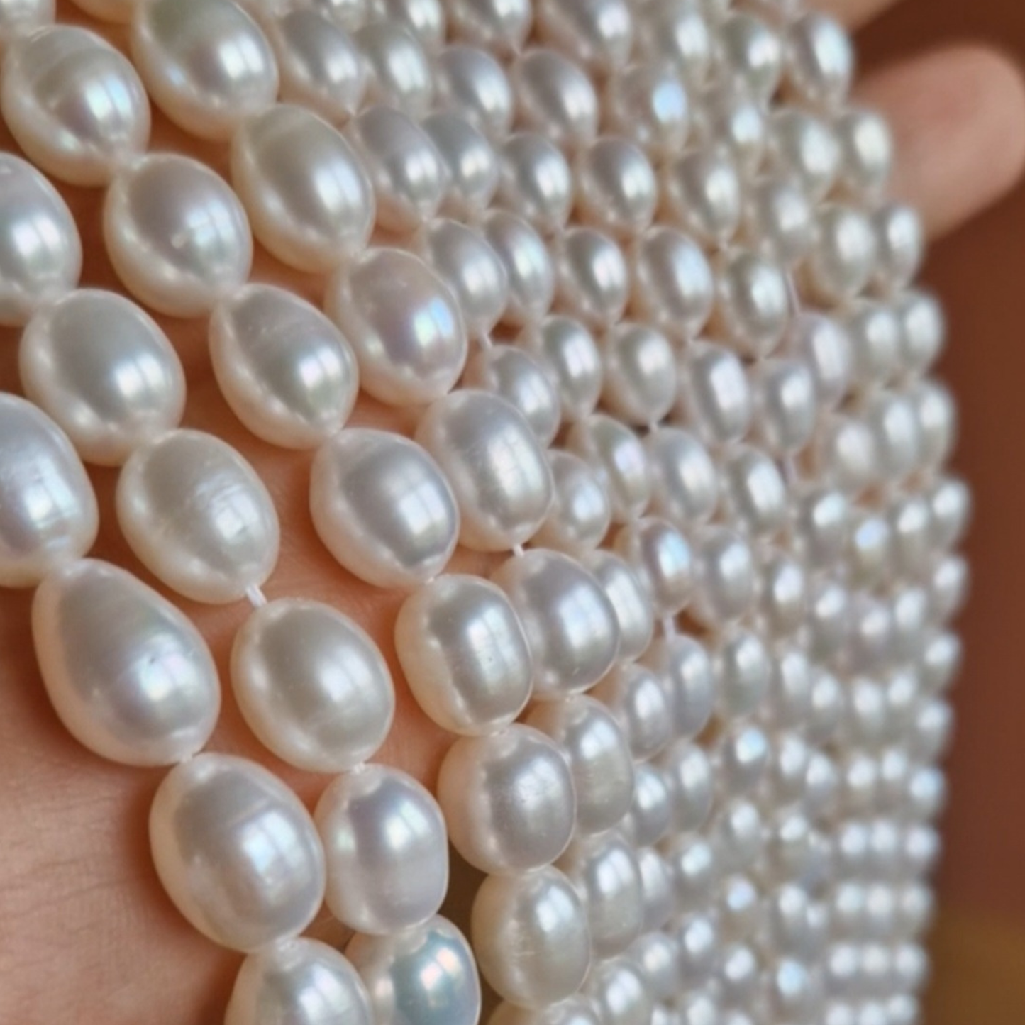Natural Freshwater Pearl 01