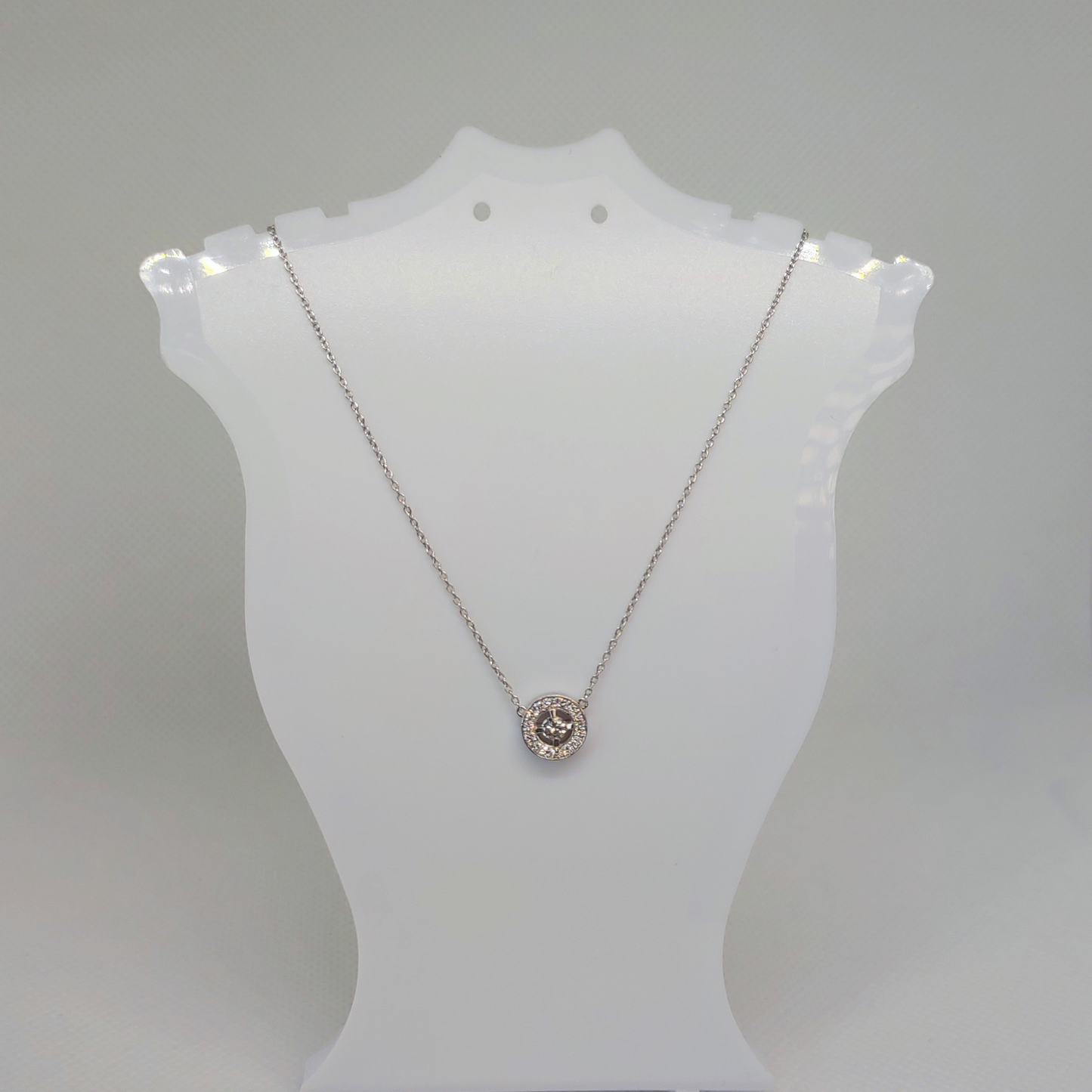 K18 White Gold Diamond Necklace