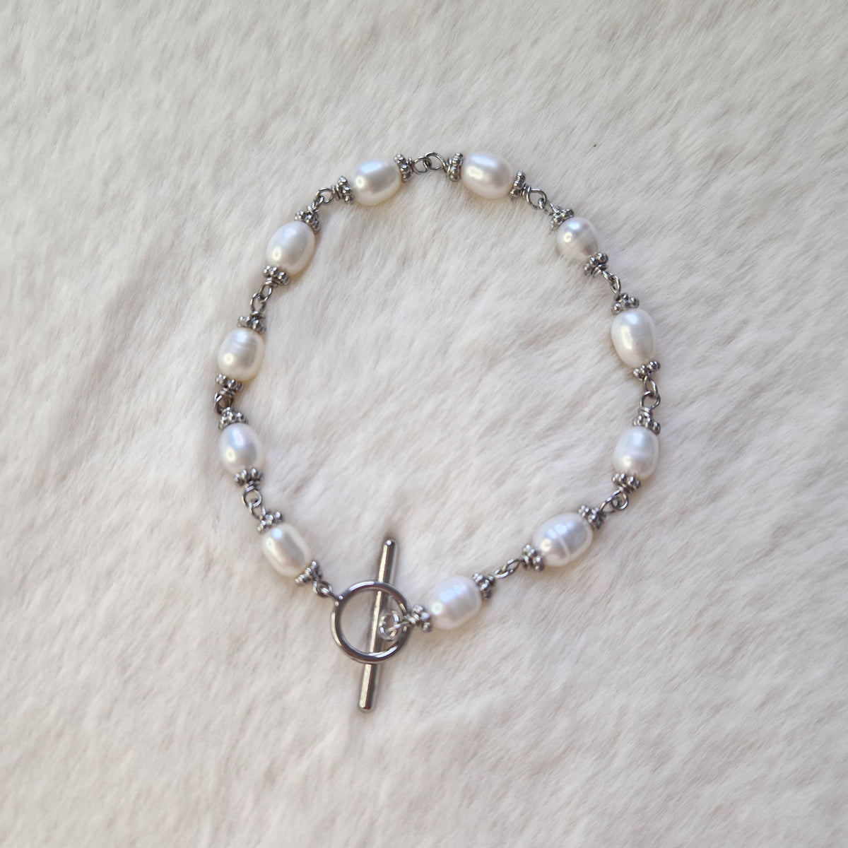 Maekyla Pearl Bracelet