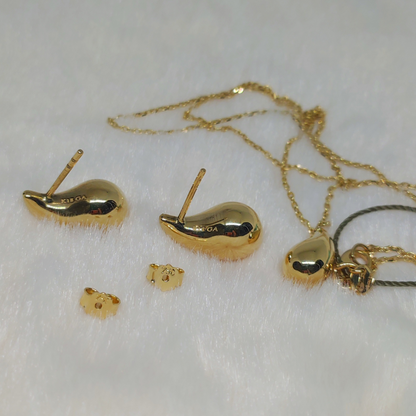 18K | 750 Teardrop Set
