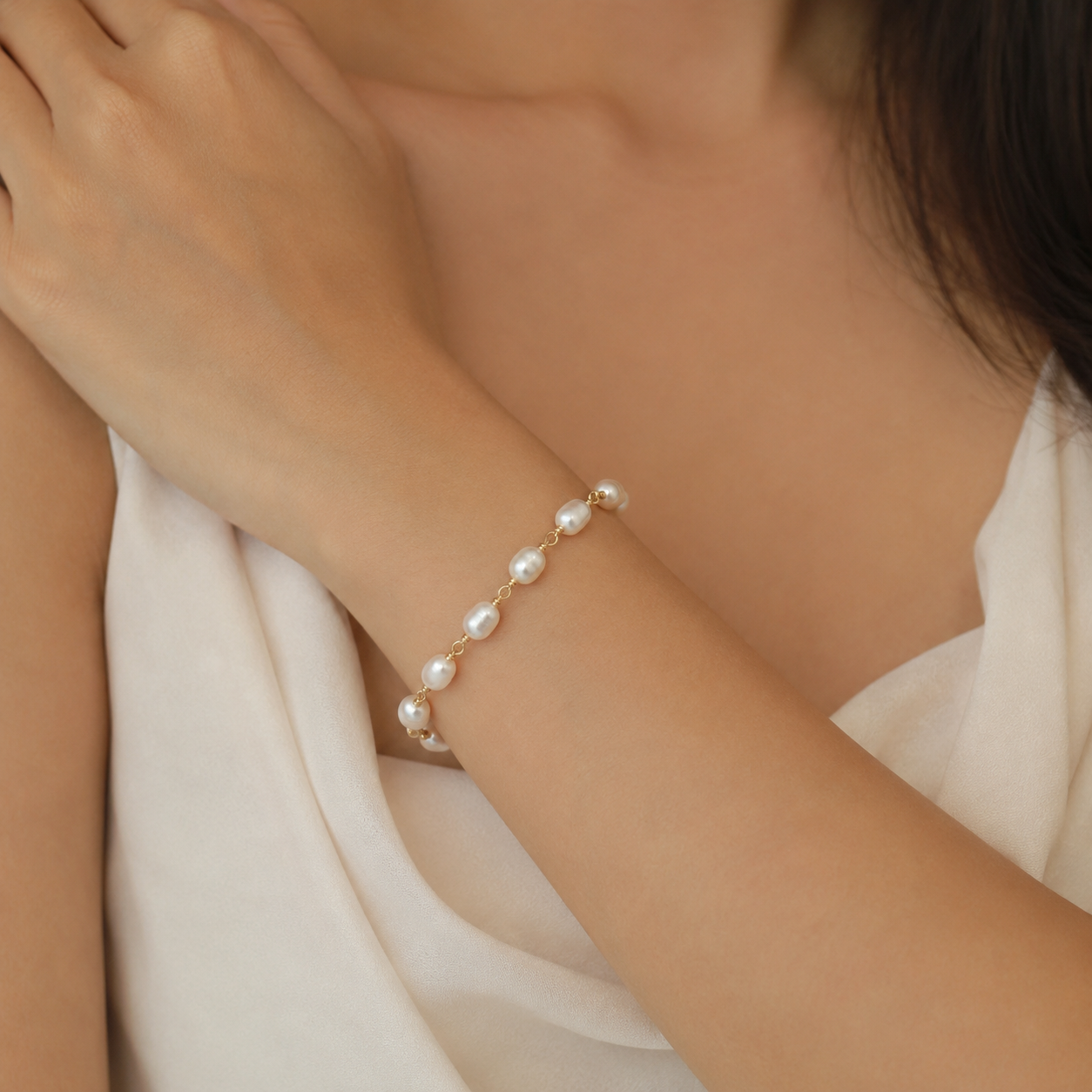 Sarah Pearl Bracelet