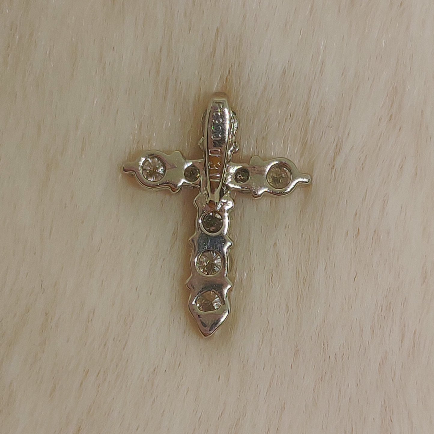 0.30ct Natural Diamond Cross Pendant - PT900