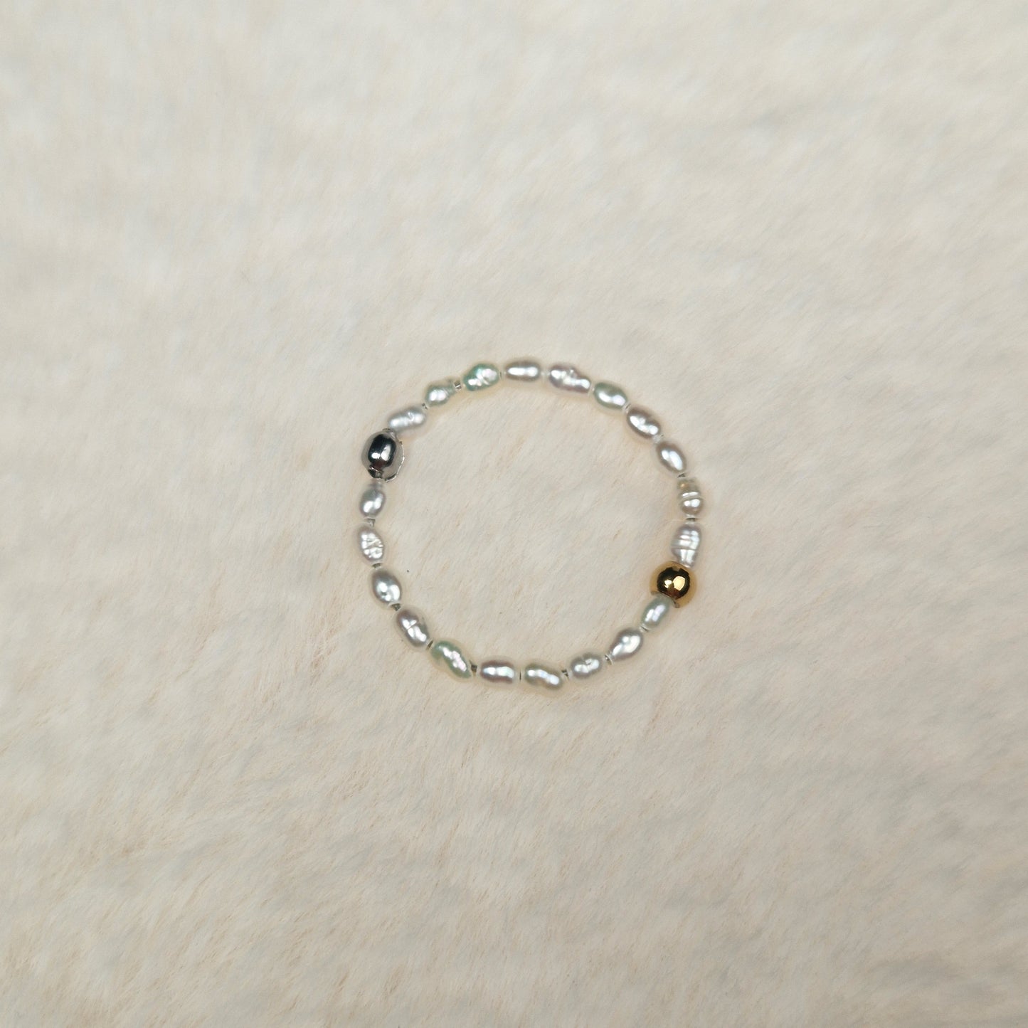 Natural freshwater pearls ring